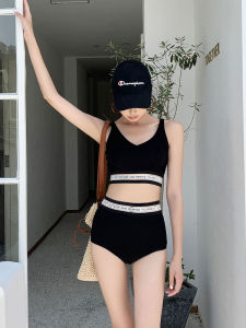 ชุดว่ายน้ำทูพีชแบบเจ้าหญิงซูลานาชุดว่ายน้ำกีฬาน้ำพุร้อนแบบใหม่2019ตัวอักษรสีดำเซ็กซี่ดูผอมปิดมิดชิดสำหรับผู้หญิง