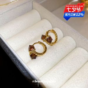 Real Gold Electroplated Square Zircon Cable Stitch Ear Clip Womens Exquisite Fancy Earrings Accessible Luxury Fashionable Earrings