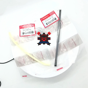 KARET LIDAH TENSIONER KVB UNTUK MOTOR BEATVARIO 110SCOOPYSPACY.AHM BERKUALITAS ORINAL ASLI ORI