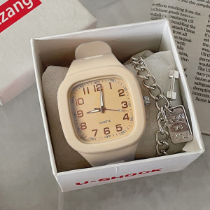 นาฬิกา Quartz สำหรับผู้หญิง นักเรียนมัธยมต้น นักเรียนมัธยมปลาย ดูเวลาเท่านั้น ดีไซน์เก๋ไก๋ นาฬิกาข้อมือแบบดิจิทัล หนังสือเรียน