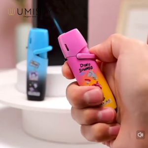 High-quality iron shell lighterBlue flame windproof lightercute cartoon lighter cigarette lighter Refillable butane