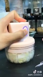 Máy Xay Mini Sạc Điện Nắp Hồng 250ml Máy Xay Thịt Cầm Tay Mini – Máy Xay Tỏi Ớt Củ Quả Đa Năng Có Cổng