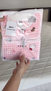 (มีของพร้อมส่ง) ชุดนอนการ์ตูนใหม่สำหรับผู้หญิง แขนสั้นกางเกง ขาสั้นผ้าฝ้าย ชุดฤดูร้อนสำหรับสาวหวาน