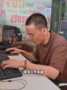 Cool Refreshing Wet Tissue and Antiperspirant Wet Tissue 【10pcs / Pack】提神清凉湿巾冰凉降温擦汗擦脸去油洁面湿巾