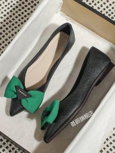 รองเท้าส้นแบนหัวแหลมสำหรับผู้หญิง ฤดูใบไม้ผลิและฤดูใบไม้ร่วง รองเท้าส้นแบนพื้นนุ่มสไตล์นางฟ้าสำหรับฤดูร้อน รองเท้าแตะแบบสวมหัวแหลม