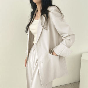 BLAZER FOR WOMAN White Suit Jacket for Women 2025 New Spring and Autumn Korean Chic Small Suit Outfit Top Design Sense Niche Retro Vintage Baggy Loose Type Suit
