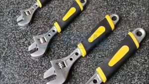6" 8" 10" 12" Heavy Can Be Adjusted Freely Adjustable Wrench With Pvc High -Quality Handle Multifunctional Repair