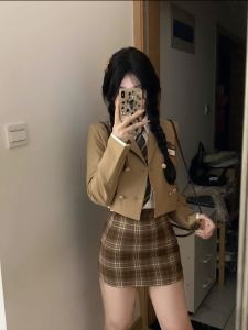 ชุดสูทสไตล์อเมริกันสำหรับสาวๆ ชุดกระโปรงสั้นเอวสูง ชุดนักเรียน ชุดนักศึกษา ชุดทำงาน ชุดแฟชั่น ชุดสามชิ้น ชุดกระโปรงสั้น