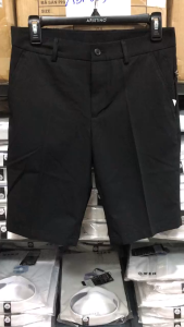 Quần short âu nam ARISTINO màu đen dáng suông trẻ trung bền màu mềm mát ASO075AZ