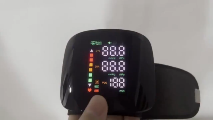LED Screen Automatic Blood Pressure Monitor Rechargeable Blood Pressure ...