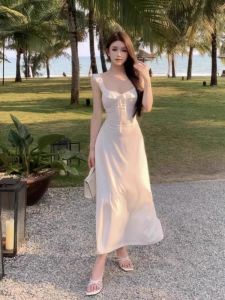 French Vintage Red Strap Dress Womens Summer New Slimming Elegant High Waist Midi A-Line Skirt Commute Style Butterfly Knot