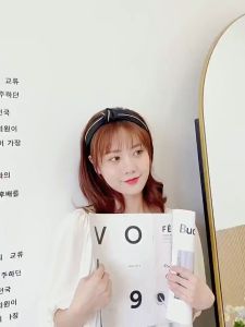 13th Ave Korean Style Women Fashion Twist Bow Knot Hairband 现货韩版淑女头顶波点打结交叉发箍