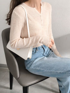Womens V-Neck Knitted Sweater Spring 2025 Casual Lazy Wool Thin Gentle Wind Overhead Long Sleeve Top Comfortable Korean Style Slim Fit