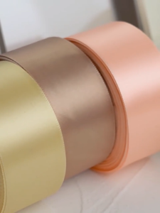 ริบบิ้นผ้าซาติน ริบบิ้นผ้า หน้ากว้าง 4CM ยาว25 หลา/ม้วน แฮนด์เมด DIY ริบบิ้นดอกกุหลาบ ริบบิ้นตกแต่ง