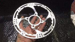 Piringan Depan Honda Bebek: Cakram Cekung & Suku Cadang Motor