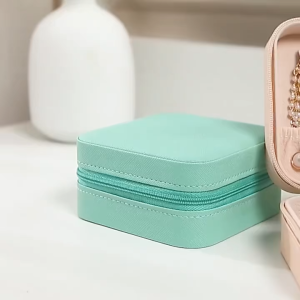 Portable Mini Jewelry Storage Box Travel Organizer Jewelry Case Leather Storage Earrings Necklace Ring Jewelry Organizer Display