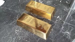 Miniatur Emas Batangan 1000 Gram / 1Kg Miniatur Emas Kuningan Diecast Fine Gold 9999 %