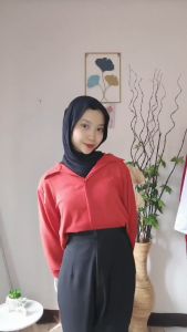 blouse wanita oversize kasual crinkle airflow korean style  / Baju atasan wanita oversize crinkle airflow aksen kancing depan dan variasi belakang