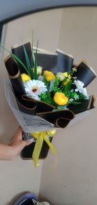 buket bunga wisuda buket wisuda terbaru buket bunga artificial buket terbaru buket anniversary buket murah