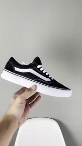 Sepatu Vans Old Skool Hitam Putih: Sneakers Kasual Pria & Wanita
