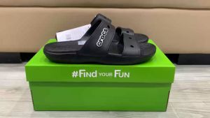 Dép quai ngang crocs chuẩn xịn chống hôi chân nhựa tế bào êm mềm đúc liền khối siêu bền đi mưa lội nước đi biển band classic 2 quai màu đen
