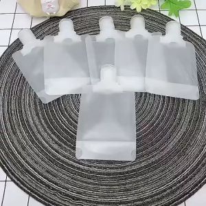 MM Travel Pouch Botol Refill Transparan Portable Botol Refill Tempat Sabun Cair Travel Plastik