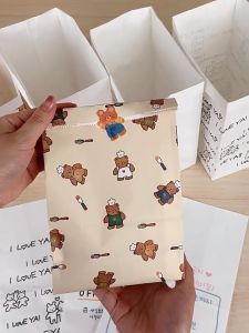 Birthday / Party Doorgift / Black and White Paper Gift Bag / Beg Hadiah Kertas Kecil / ins 烘培包装封口袋黑白可爱卡通印花牛皮纸袋饰品收纳袋