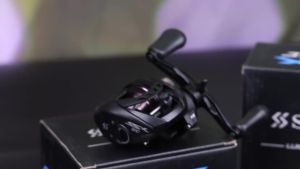 Sougayilang SSX DC Electronic Brake Baitcasting Reel 7.2:1 10kg Drag Anti-Backlash Long Cast CNC Spool 4+1BB Fishing Reel