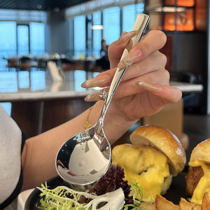 Stainless Steel 316 Grade Soup Spoon Beautiful Owner Lady Western Dining Utensil Main Course Spoon Elegant Design Kitchenware