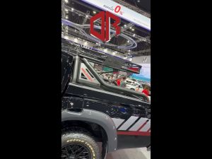 แร็คโรบาร์ รูปแบบธันเดอร์ Thunder Roof Rack สำหรับแร็ค 200L น้ำหนัก และเชื่อมต่อเสียงต่ำ ถาดเหล็กพร้อมตะแกรง