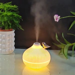 300ml USB Small Onion Air Humidifier Aroma Diffuser Portable LED Steam Smart Mist