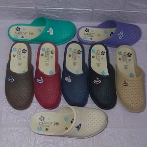 good quality รองเท้าพยาบาลเเบบสวมเปิดส้น สีขาว สีหวาน สีเข้ม