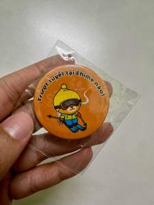 Pin badge Ehime (lấp lánh)