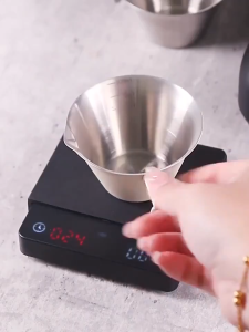 Gemilai‘s espresso extraction cup made of 304 stainless steel with graduations thick and delicate ounce coffee cup