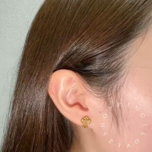 D8 cross earrings trend retro earrings punk style titanium steel mens earrings欧美个性十字架耳钉潮流复古款耳饰朋克风钛钢男