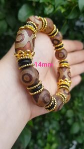 ✨☘️✨Vòng tay nam mã não tây tạng nâu 3 mắt kiểu hạt Lu tròn 14mm đẹp ý nghĩa mang năng lượng tích cực may mắn cát tường cho gia chủ có 580k ạ