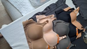 ชุดชั้นใน ผ้าใส่สบาย ทรงกระชับ ทรงใหญ่ สำหรับสาวอวบ ใครชอบทรงสั่งได้เลยจ้า รับรองคุ้มๆ