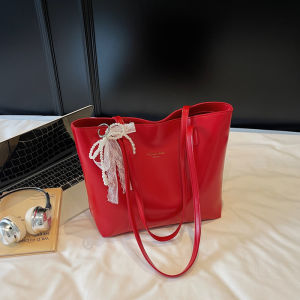 2025 New Large Capacity Womens Tote Bag Versatile Commuter Bag with Multiple Compartments Single Shoulder Bag British Style