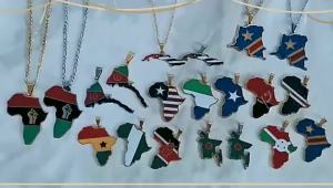 Jualan hebat [ Penghantaran dari China ]2025 Kalung Titisan Minyak Republik Sudan Keluli Tahan Karat Terlaris Baru untuk Lelaki dan Wanita Kalung Keluli Titanium Pasangan Aksesori Bergaya JK