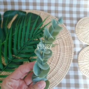 Gladly ใบยูคาลิปตัสปลอม [มี 5 สี]🌿 ใบมน ก้านยูคาลิปตัส ใบไม้ปลอม ก้านไม้ ยูคา สวยมากเหมือนจริง ของตกแต่งห้อง สไตล์มินิมอล พร็อพถ่ายรูป