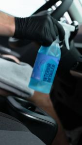 GYEON Q2M INTERIOR DETAILER  [ 1L ]  - EFFECTIVE CABIN HYGIENE CLEANER & MAINTENANCE WIPE