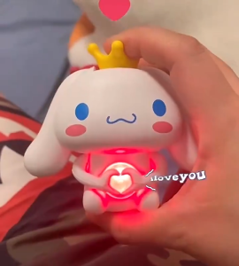 Sanrio การ์ตูนคุโรมิ ของเล่น สามารถพูดได้ "I Love You" ของขวัญปีใหม่ วันวาเลนไทน์