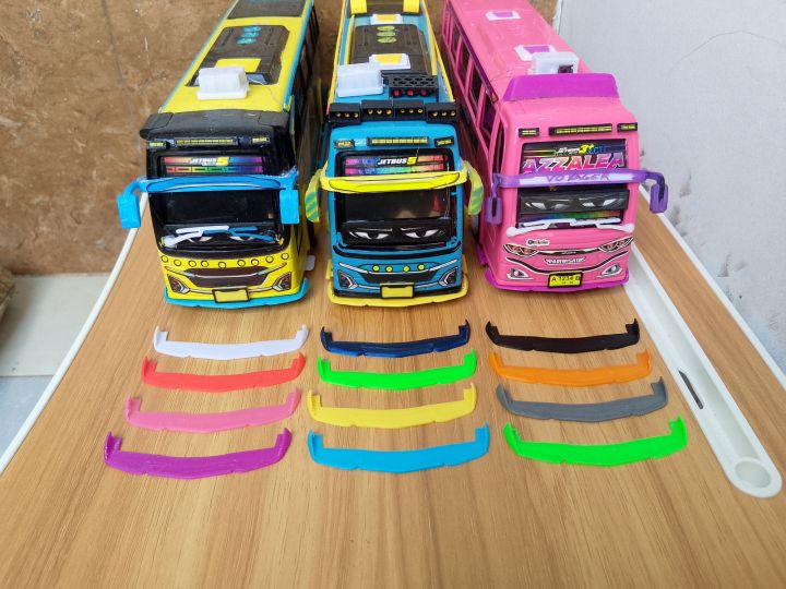 Miniatur Bus Rk Winglet Miniatur Bus Plastik RKC | Lazada Indonesia
