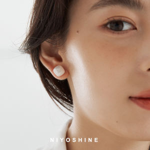 Elegant Geometric Pearl Ear Cuff Womens Fashion Jewelry Square Block Design Non-Allergenic Anti-Oxidation Waterproof