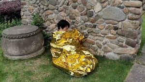 160*210cm Emergency Survival Blanket Waterproof Thermal Blanket Rescue Sunscreen Insulation SOS Sleeping Bag Survival Tent Outdoor Camping