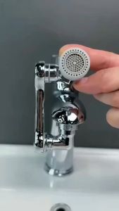 หัวก๊อกน้ำสแตนเลส 304 ไม่เป็นสนิม สำหรับต่ออ่างล้างมือ ขนาด 4 หุน พับเก็บได้สะดวกสบายไม่แกะกะ