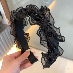 Elegant Wide Brim Hairband with Lace Design for Women Ideal for Outdoor Use Versatile Headwear That Makes Your Face Look Smaller