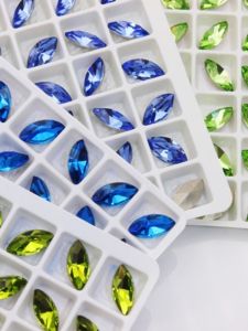 Dongzhou Crystal Horse Eye 10 * 5mm Nail Ornament K9 Crystal Diamond Wear Armor with Diamond Mesh Red Style Pink Green