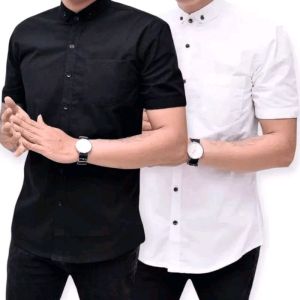 Paket Hemat 50 ribu Dapat 2 pcs KEMEJA Polos Lengan Pendek Pria