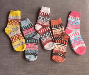 SET 5 ĐÔI TẤT VỚ NỮ LEN DÀY PHONG CÁCH BẮC ÂU CAO CẤP MÃ 33 DÀNH CHO NỮ